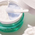 Hidratează și calmează cu AXIS-Y Cera-Heart Duo Cream, formulă inovatoare 2-în-1. Perfectă pentru piele mixtă, reactivă sau cu imperfecțiuni.